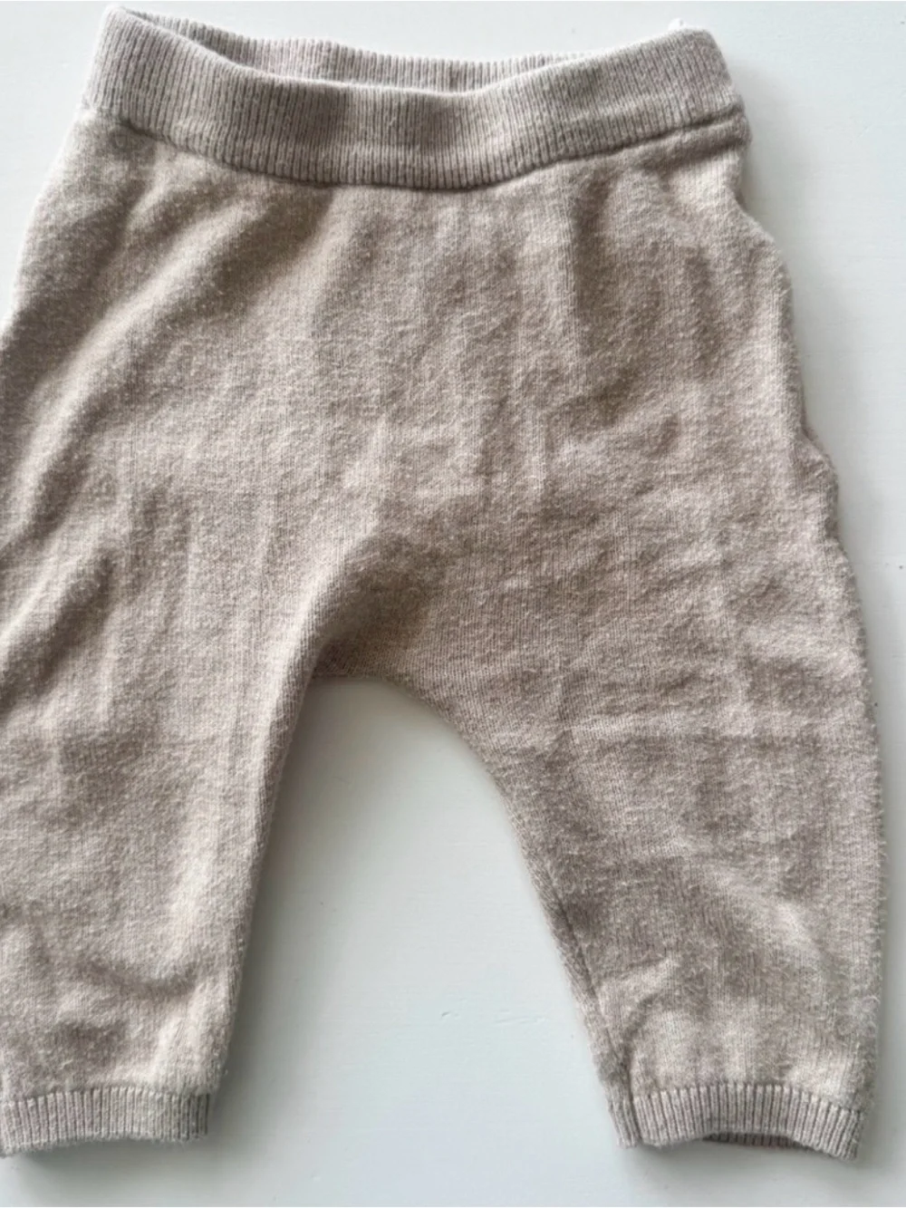 H&M neutral text wear